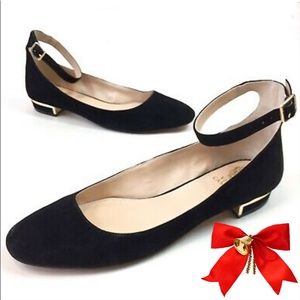 Vince Camuto black and gold shoes